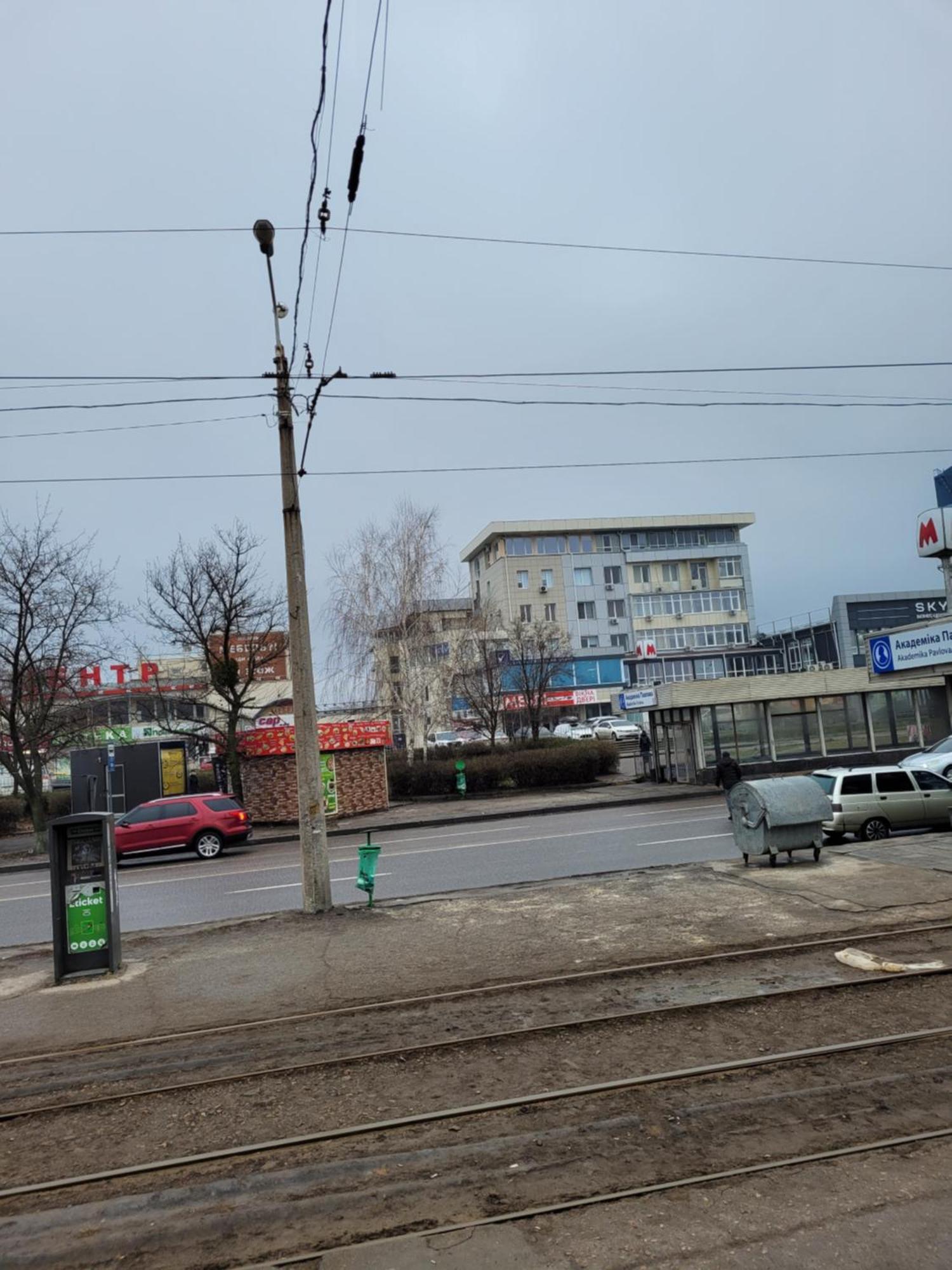Евро студия возле метро Академика Павлова Харьков Экстерьер фото